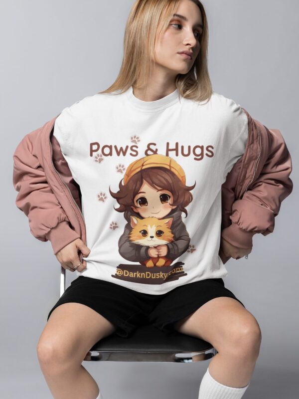 Paws & Hugs – Cozy Oversized Tee
