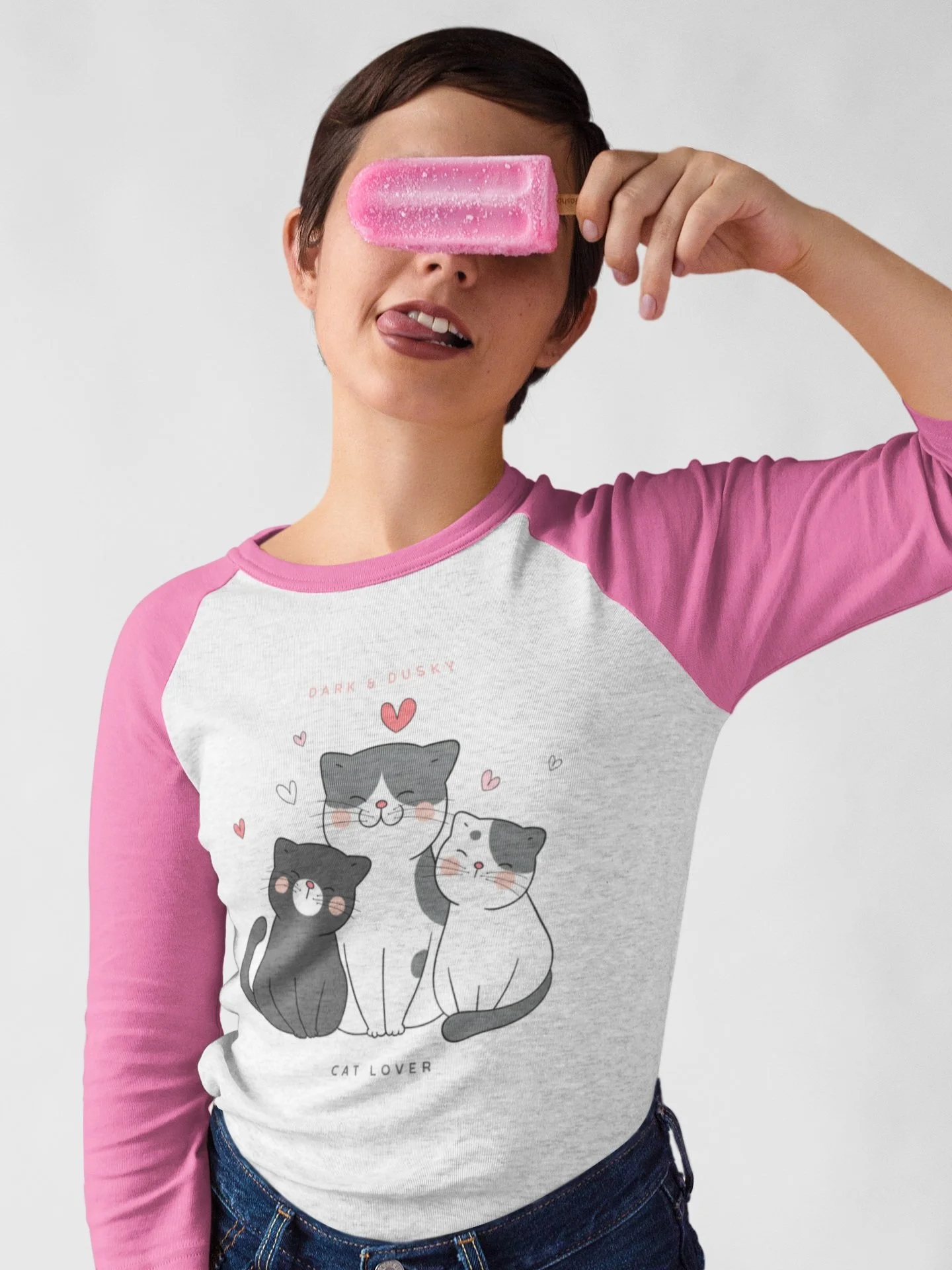 girl-covering-her-eyes-with-a-popsicle-wearing-a-raglan-tee-mockup-a17527